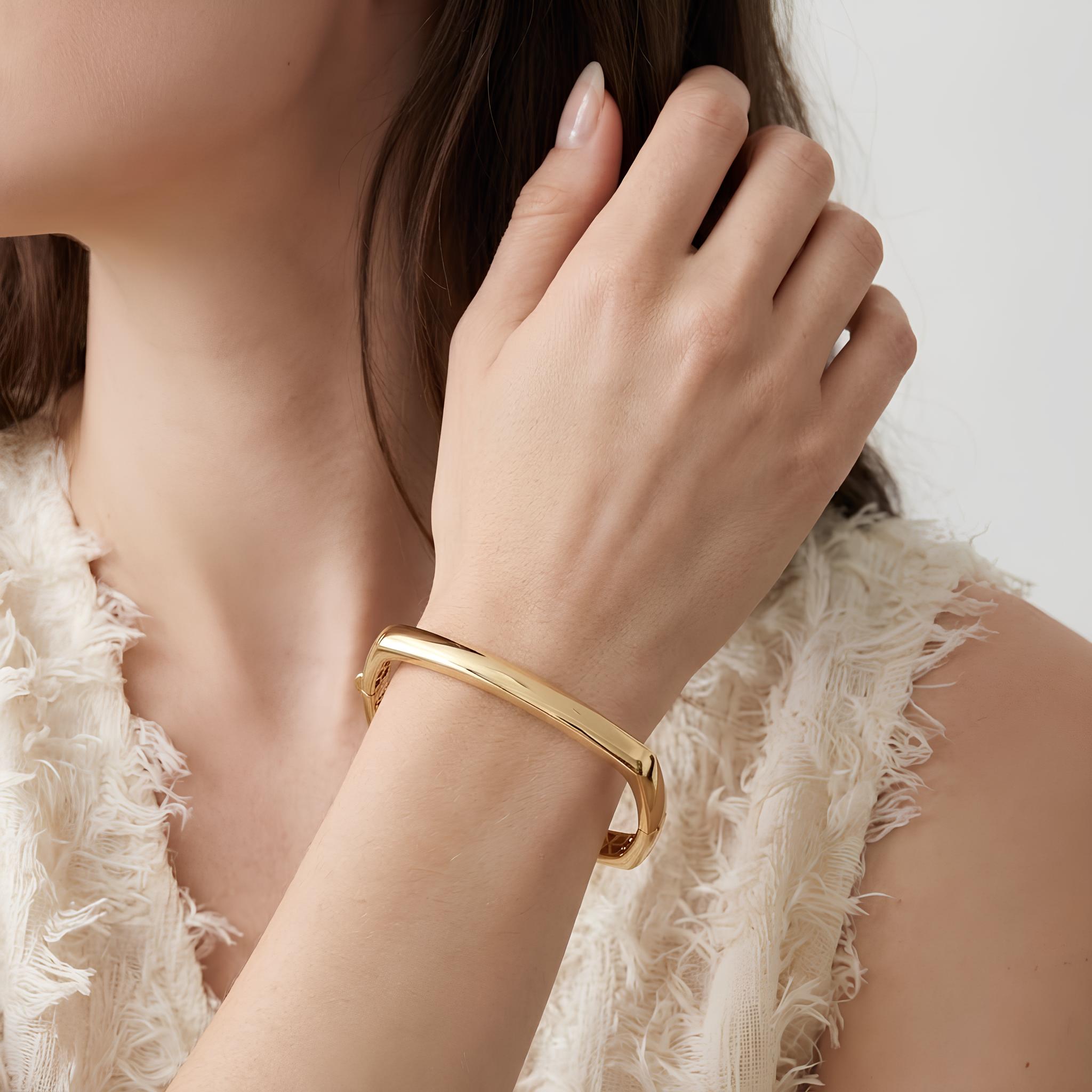 Squared Bangle