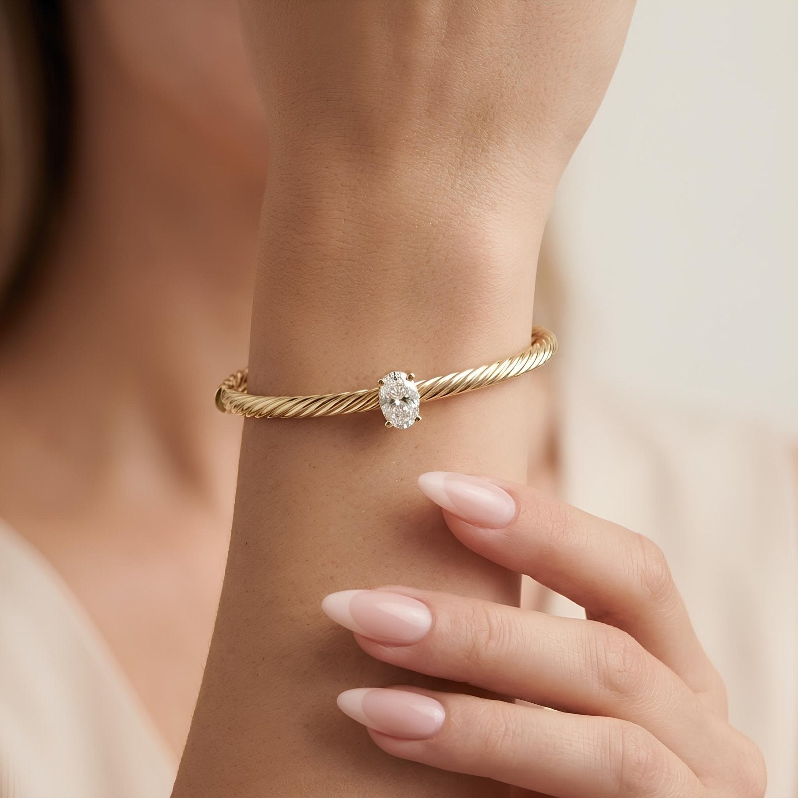 Cable Solitaire Bangle