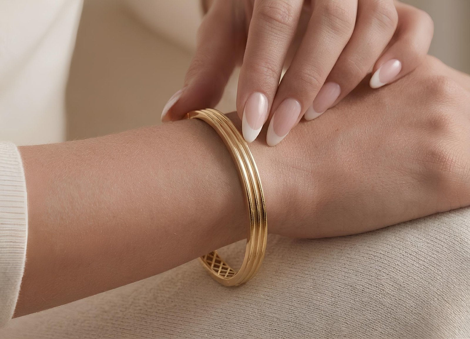 Ribbed Bangle