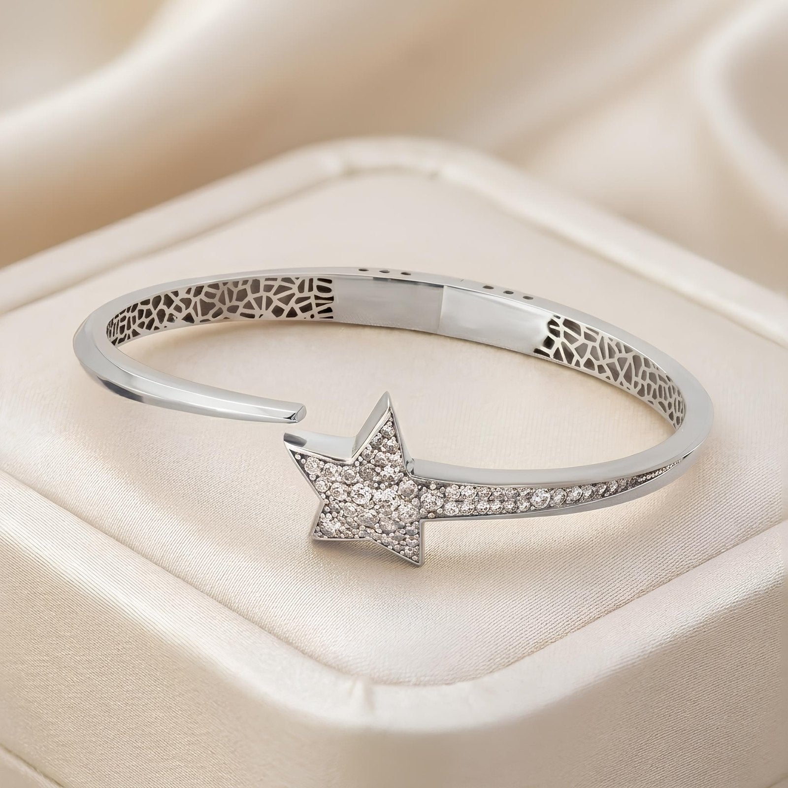 Star Bangle