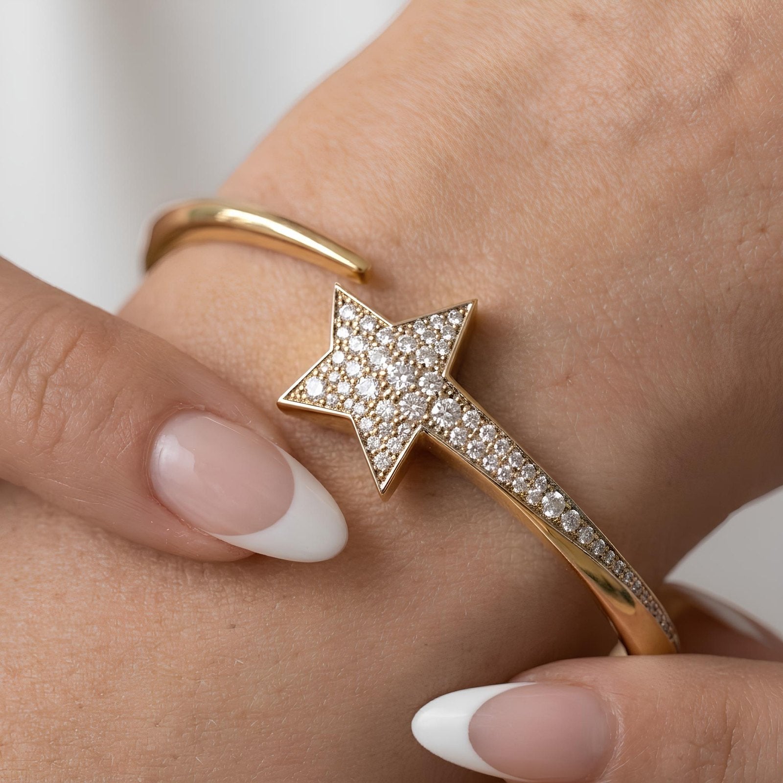 Star Bangle
