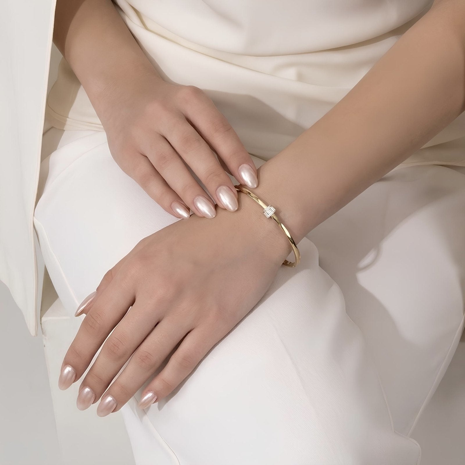 Baguette Zircon Bangle