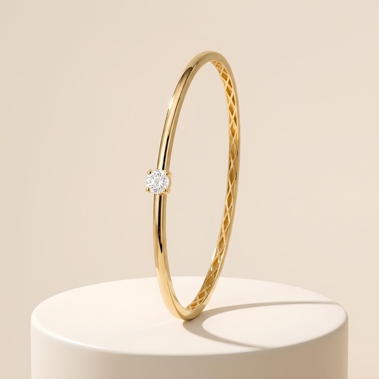 Solitaire Bangle