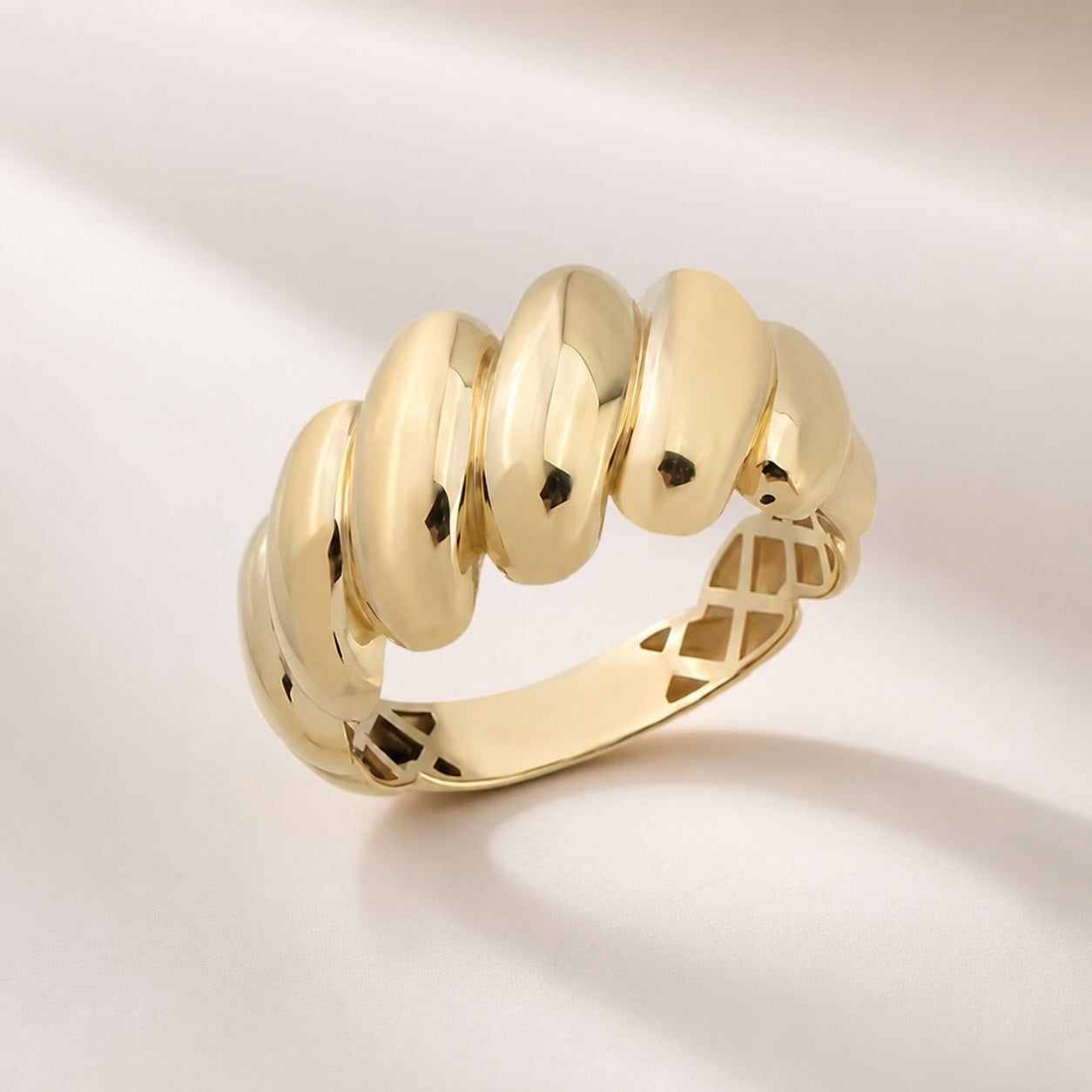 Wide Croissant Ring