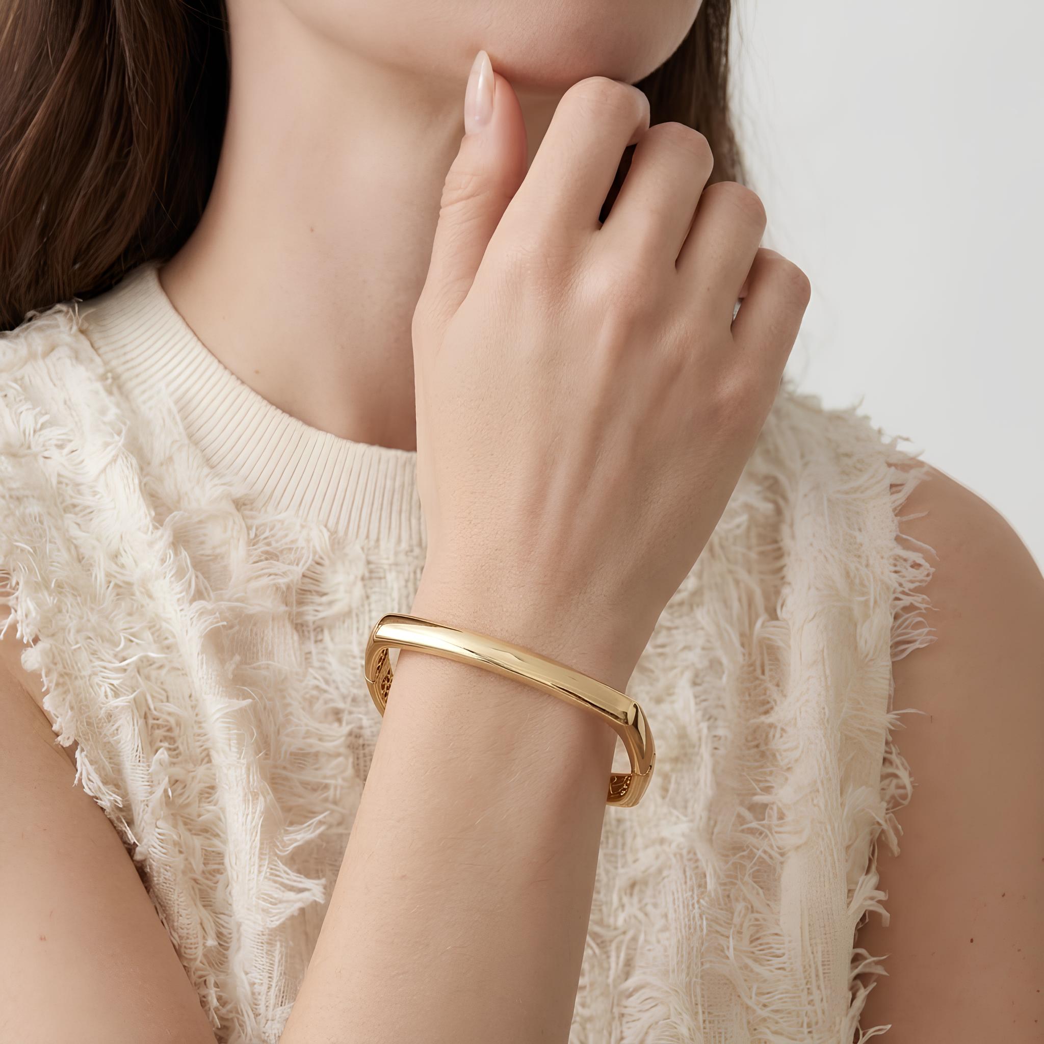 Squared Bangle