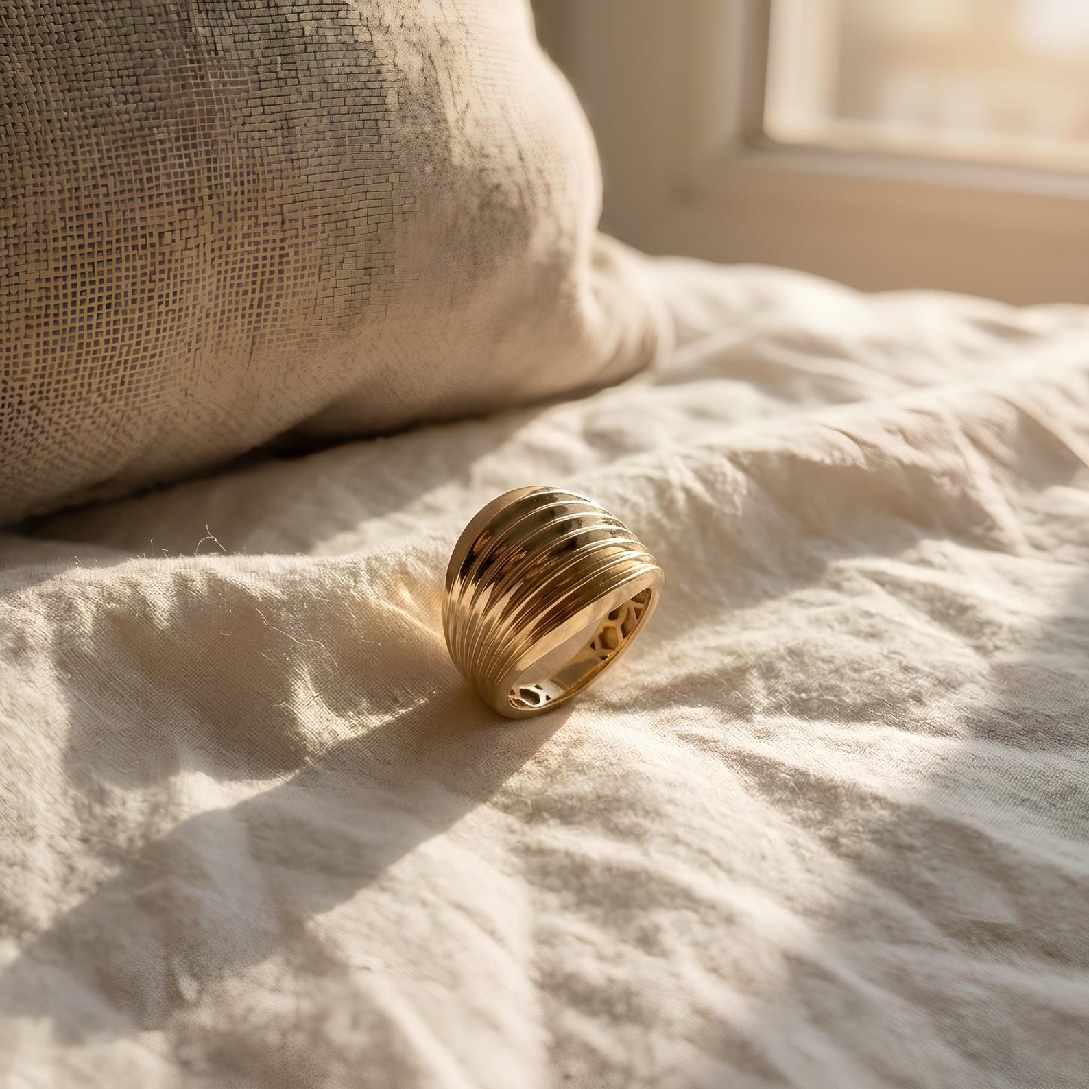 Ribbed Dome Ring