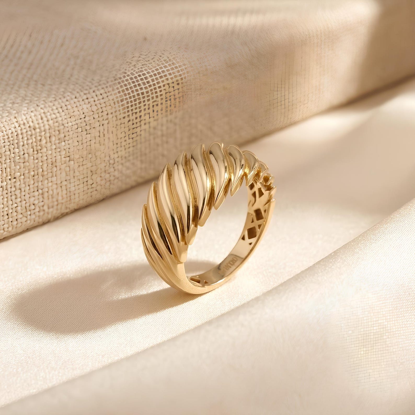 Croissant Ring