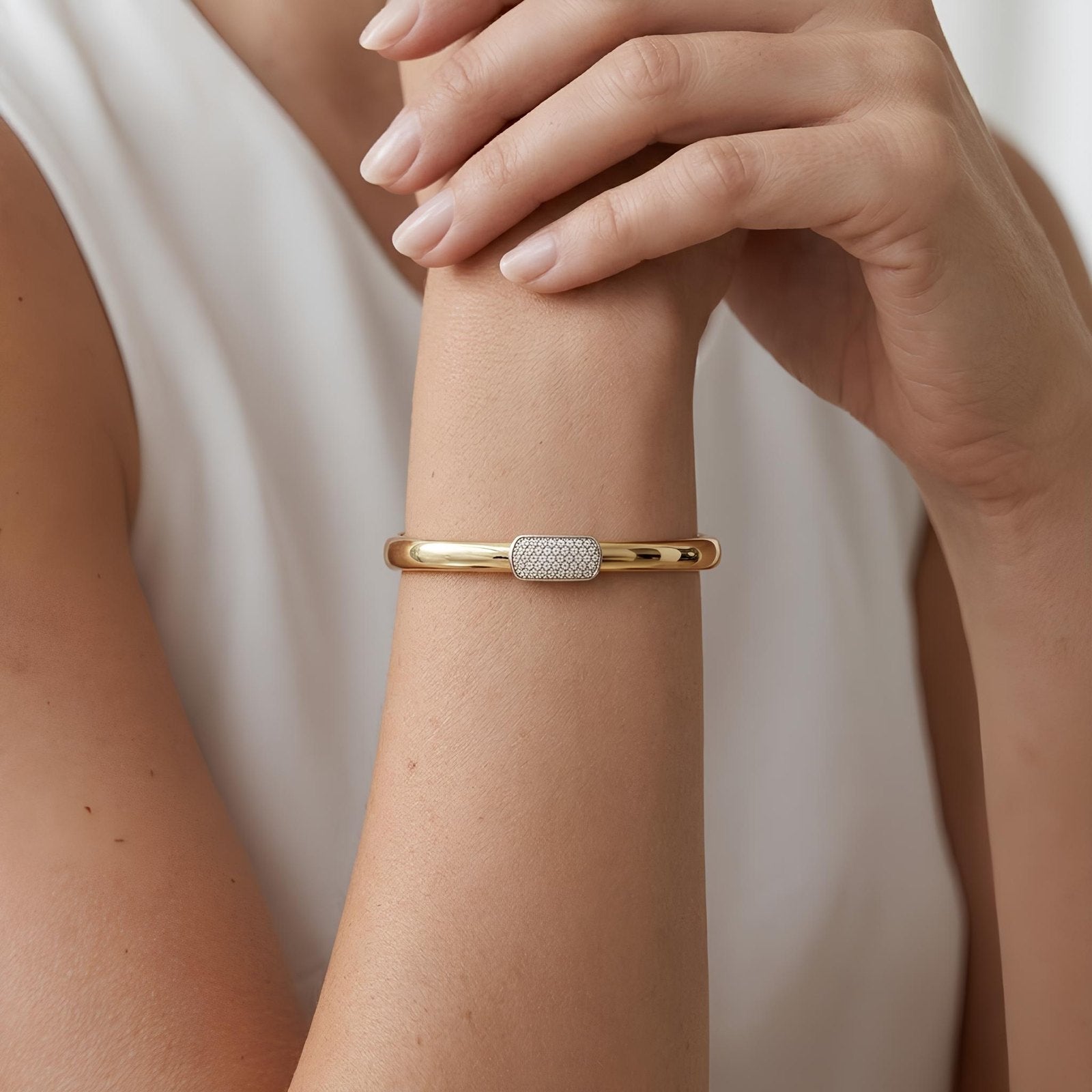 Pave Bar Bangle
