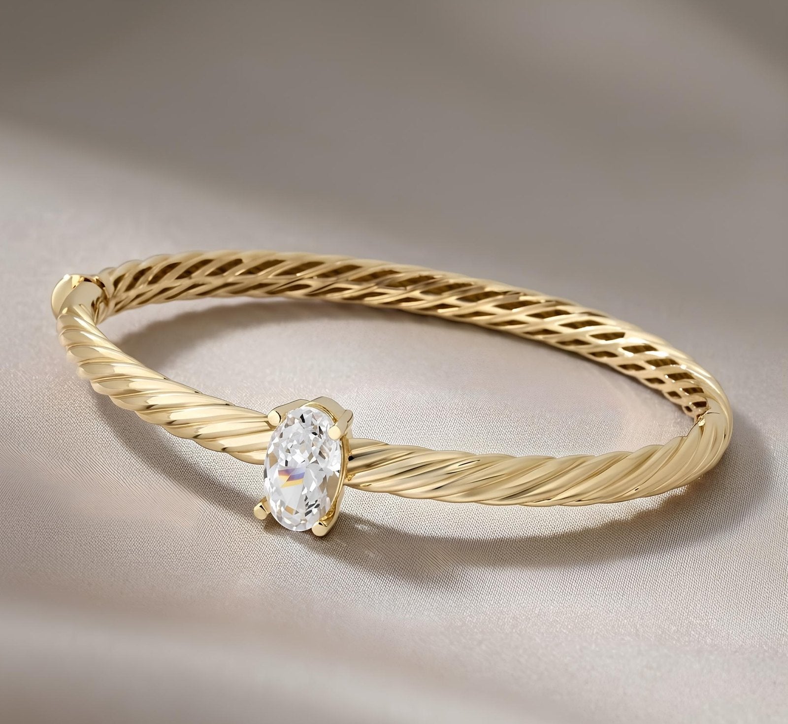 Cable Solitaire Bangle