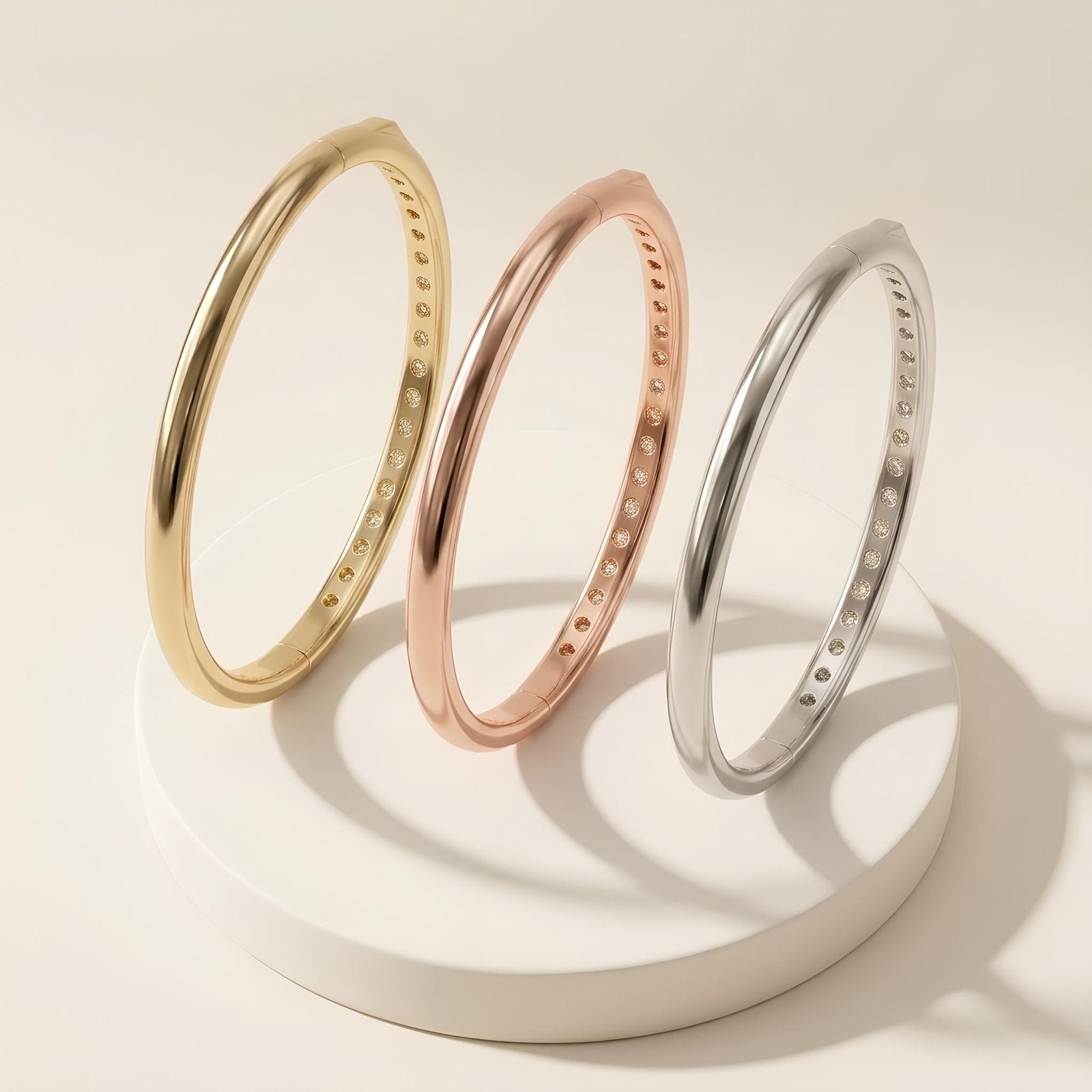 Inner Pave Hinged Bangle
