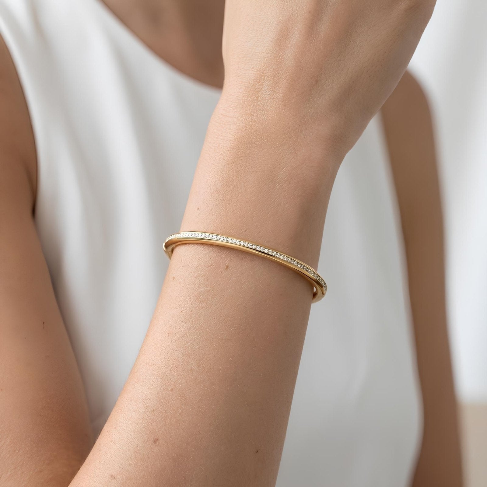 Pave Zircon Slim Bangle