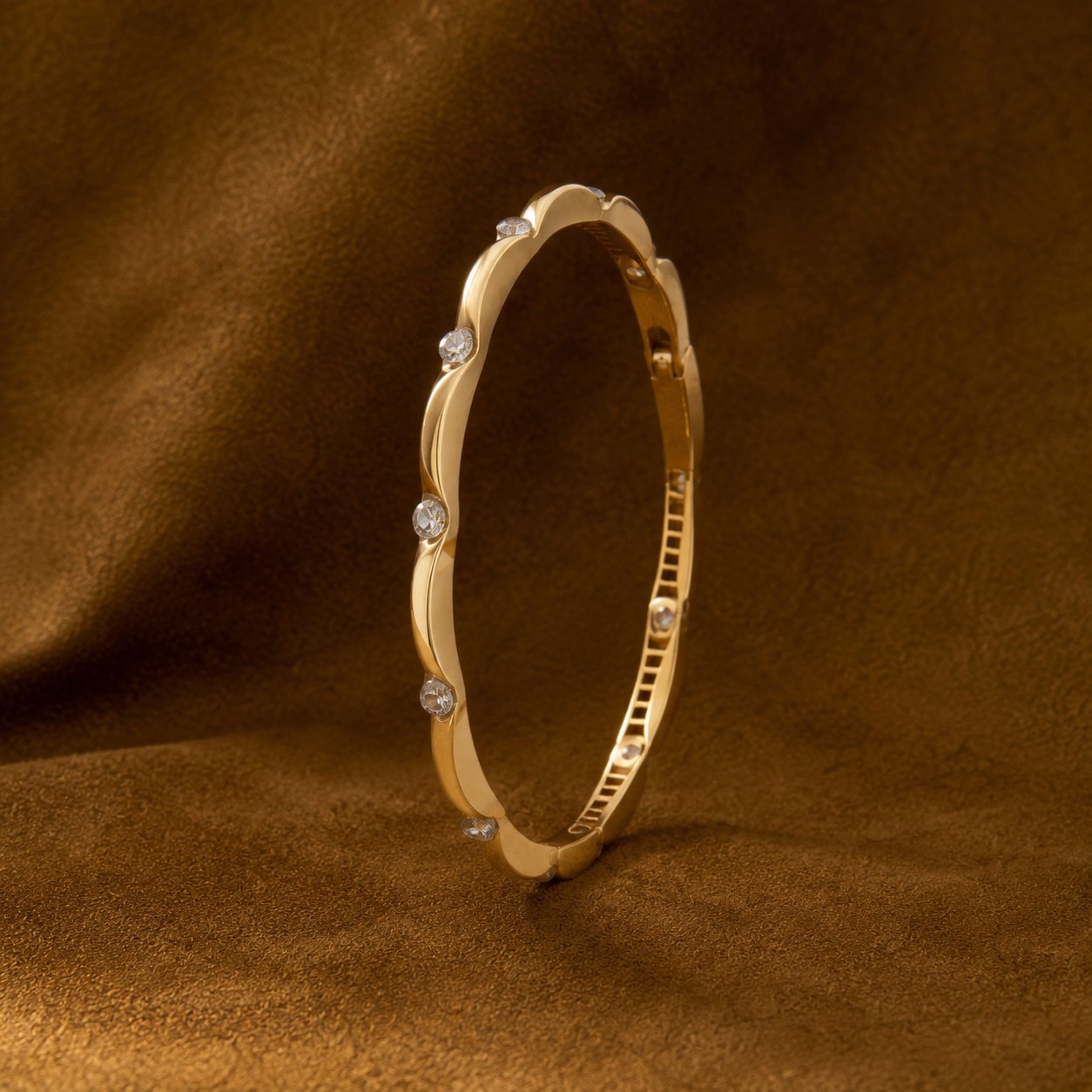 Marquise Station Bangle