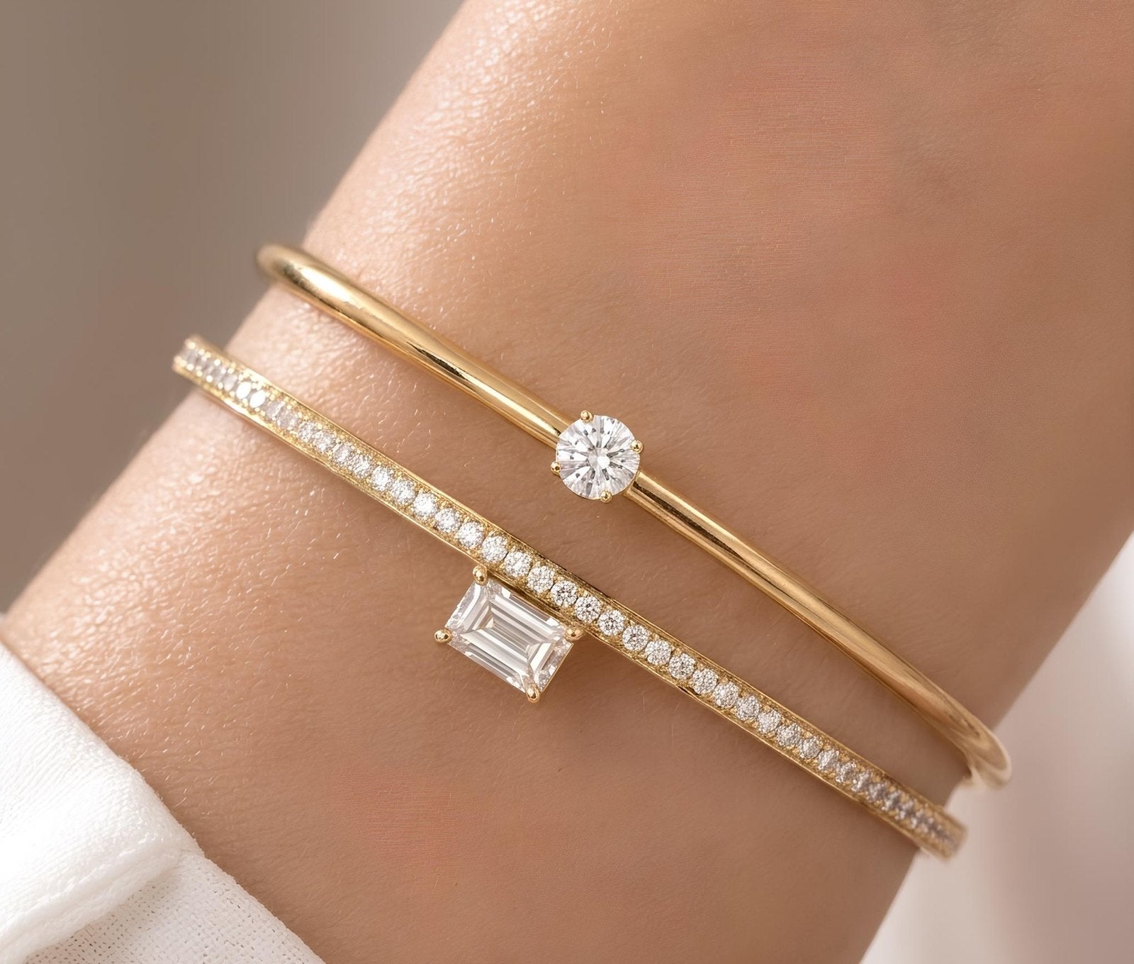 Solitaire Bangle