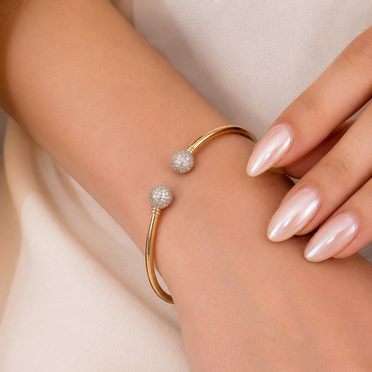 Full Pavé Sphere Cuff
