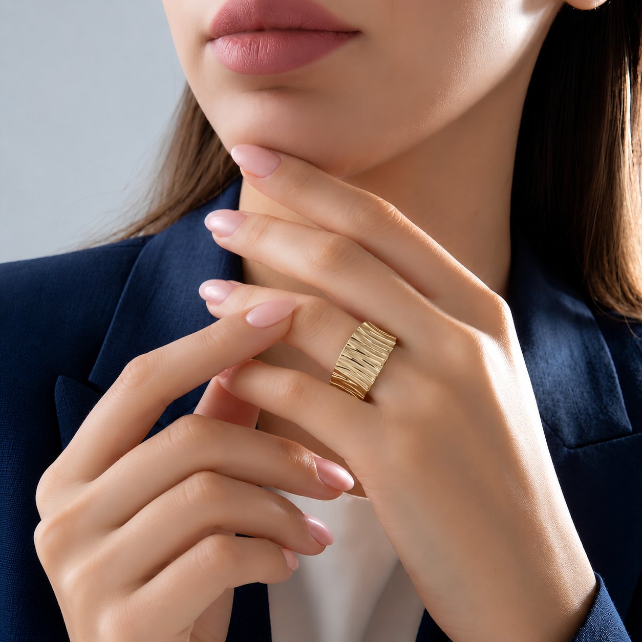 Ribbed Band Ring