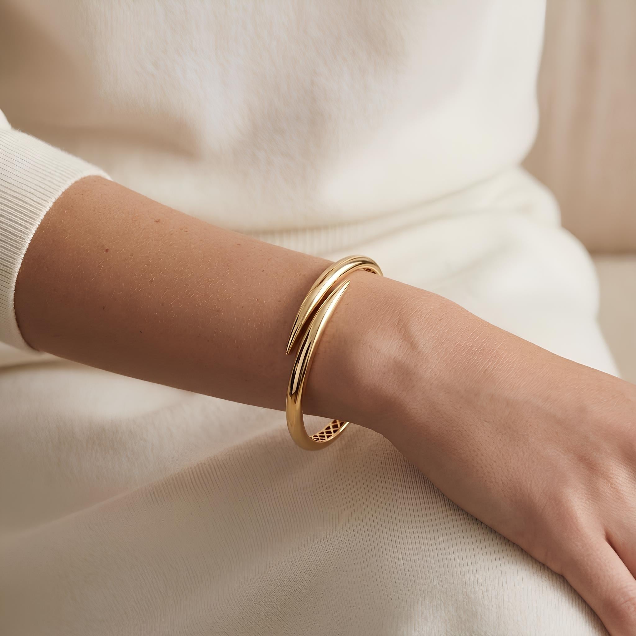 Crossover Cuff