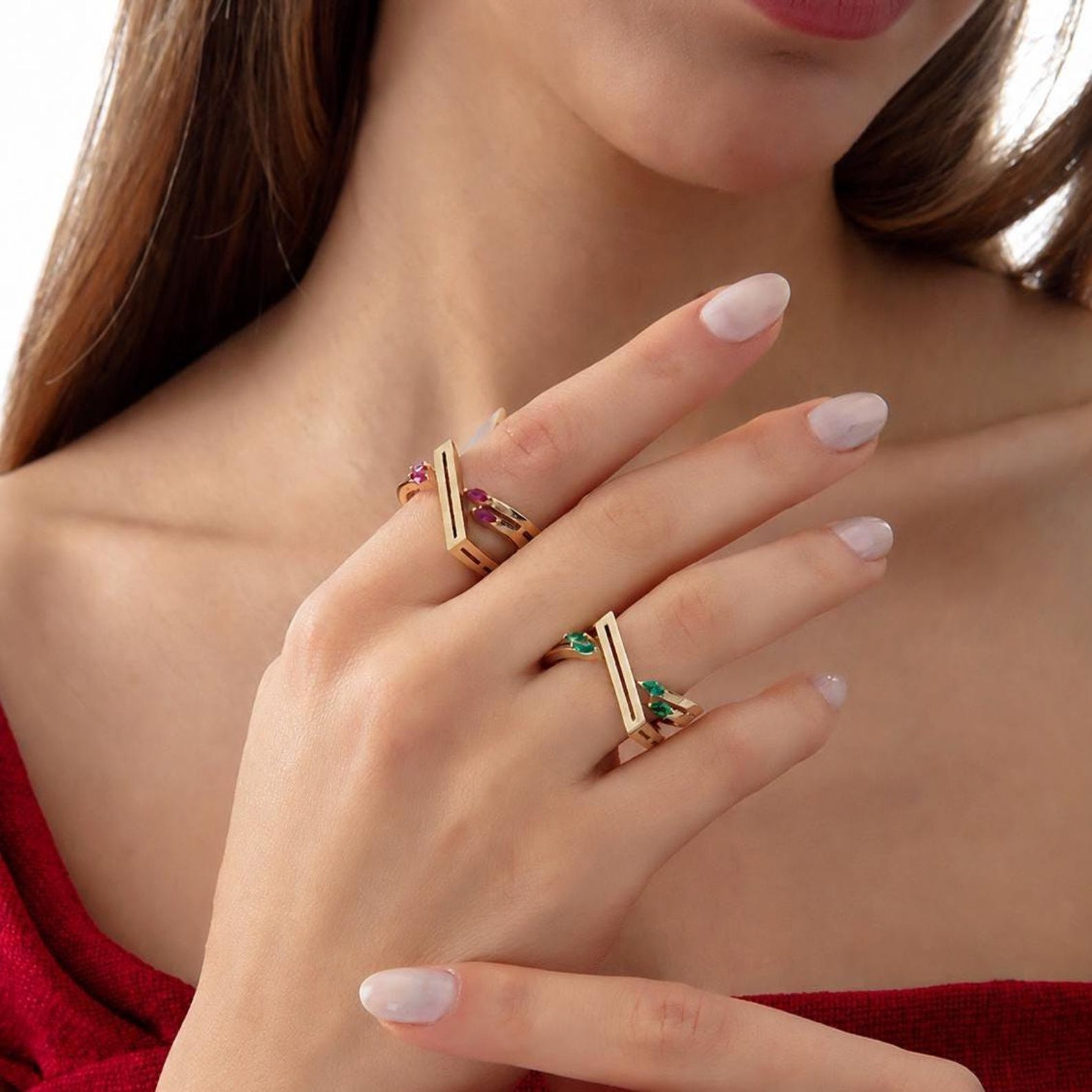 Emerald Bar Ring
