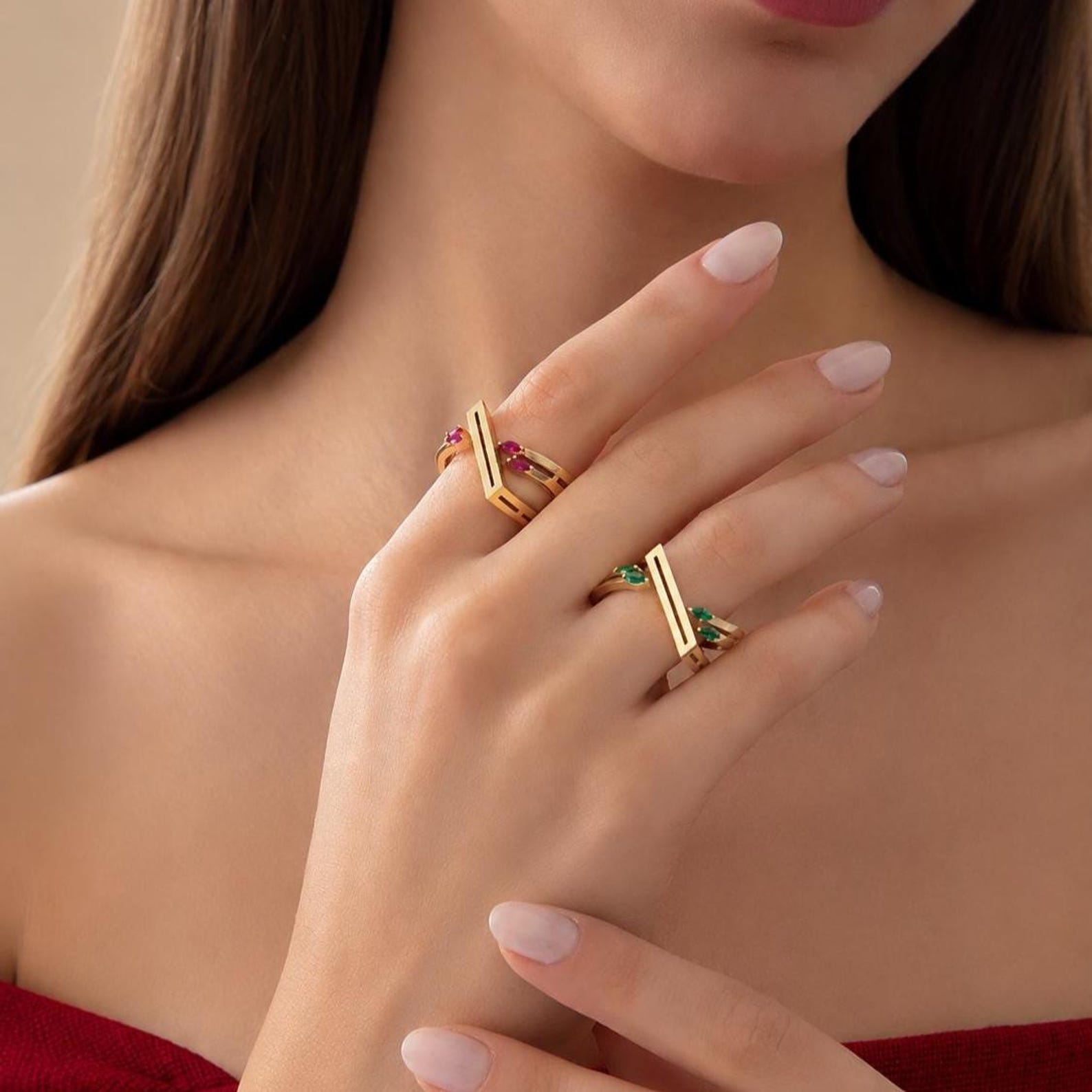Emerald Bar Ring