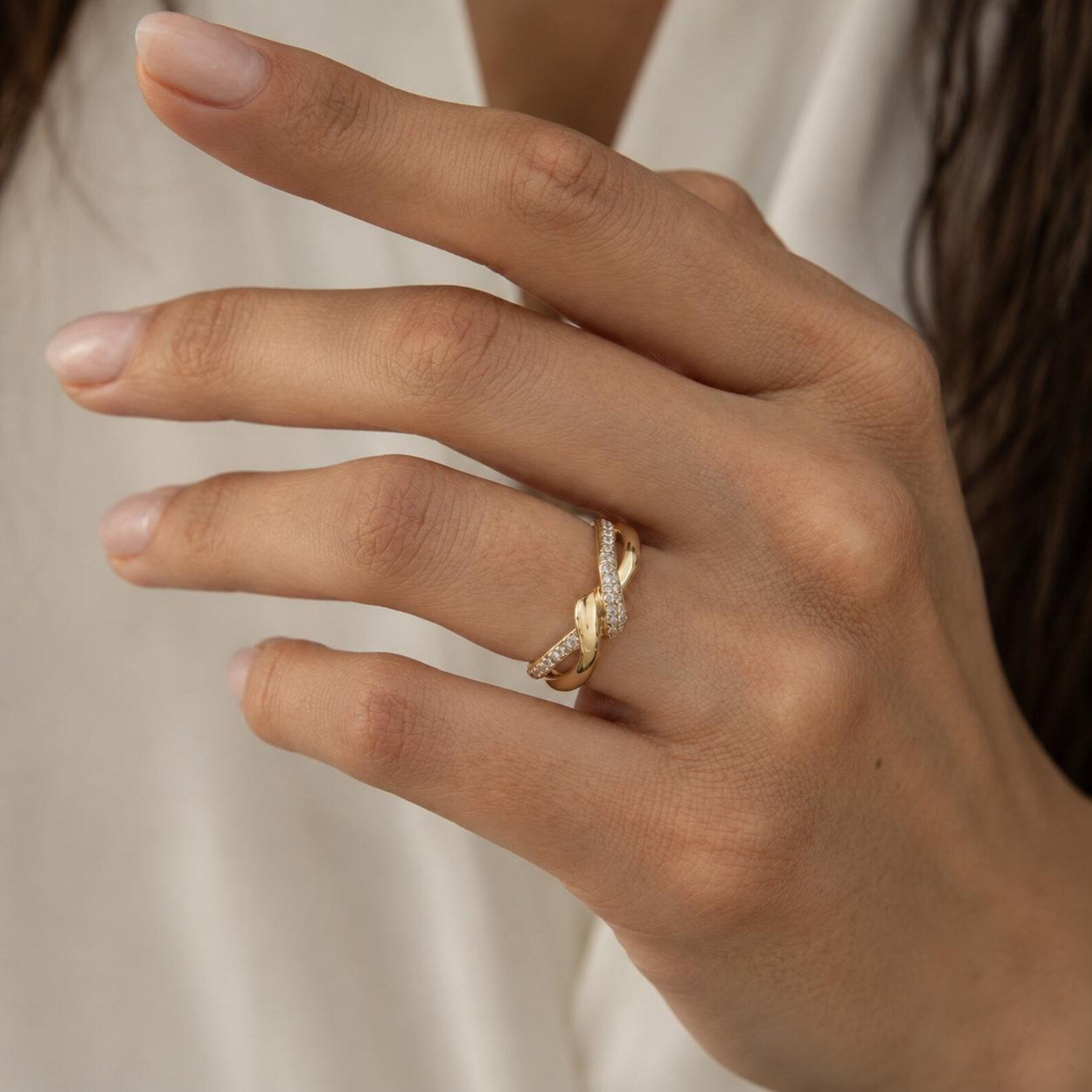 Twist Pave Ring