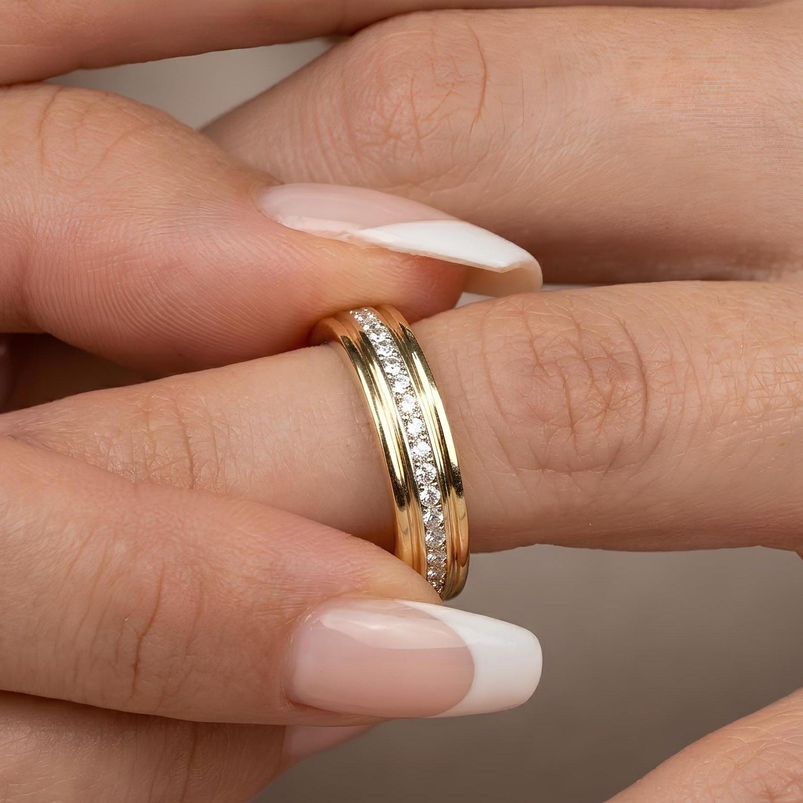 Inlaid Pave Band
