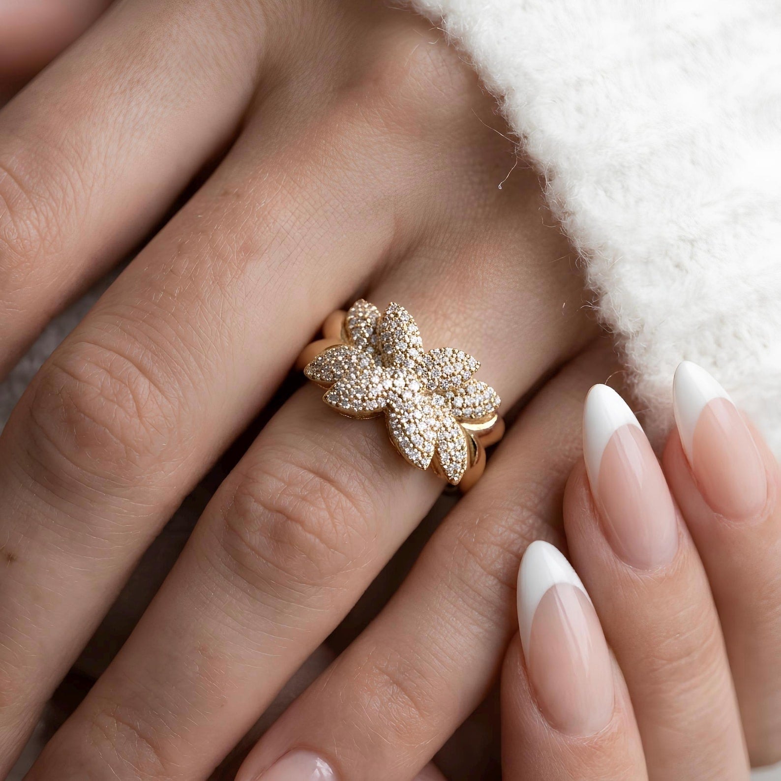 Pave Flower Ring