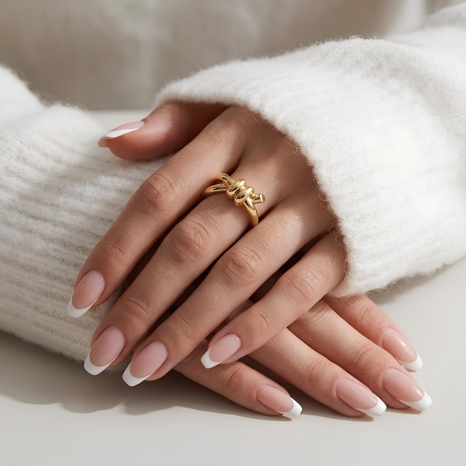 Knot Ring