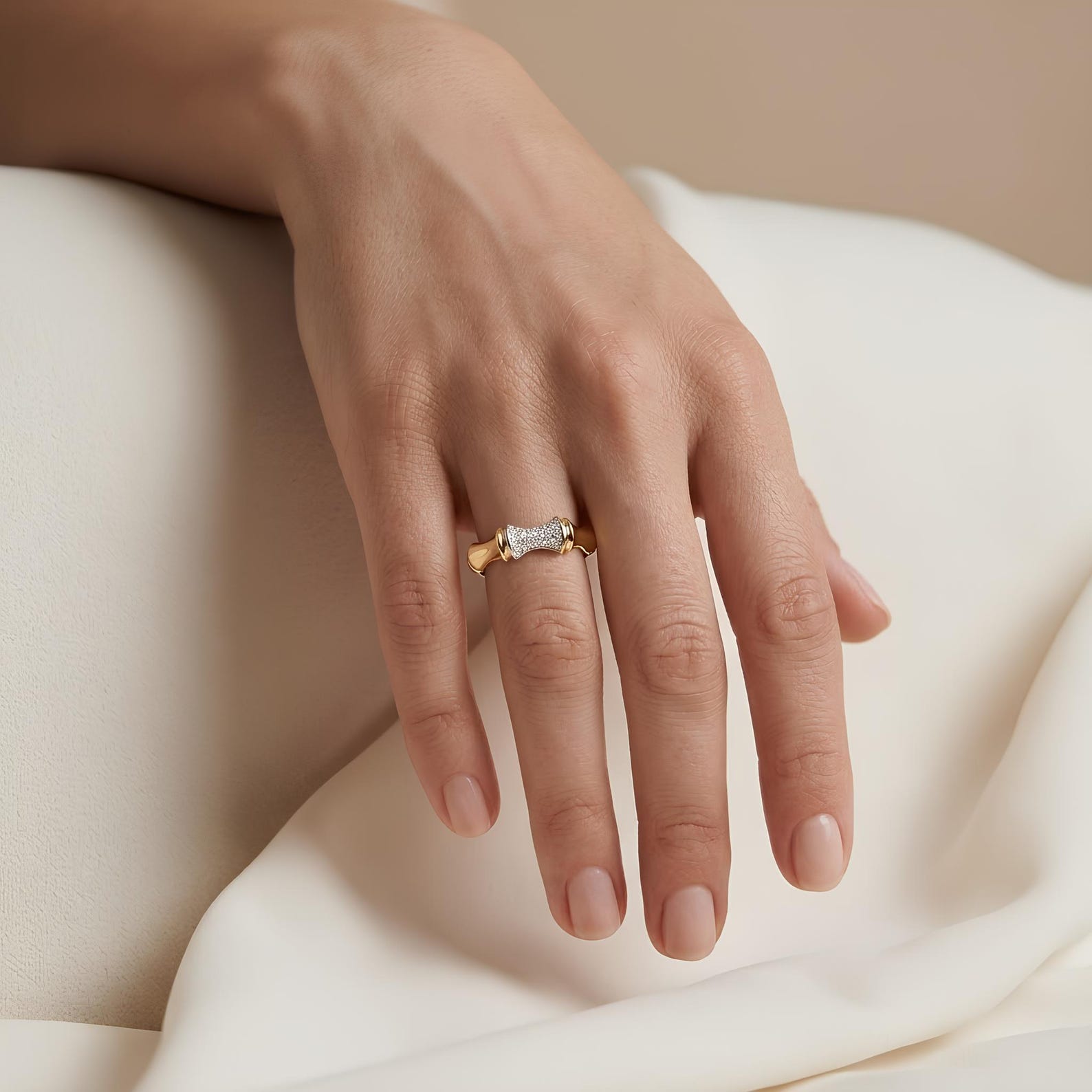 Bamboo Zircon Ring