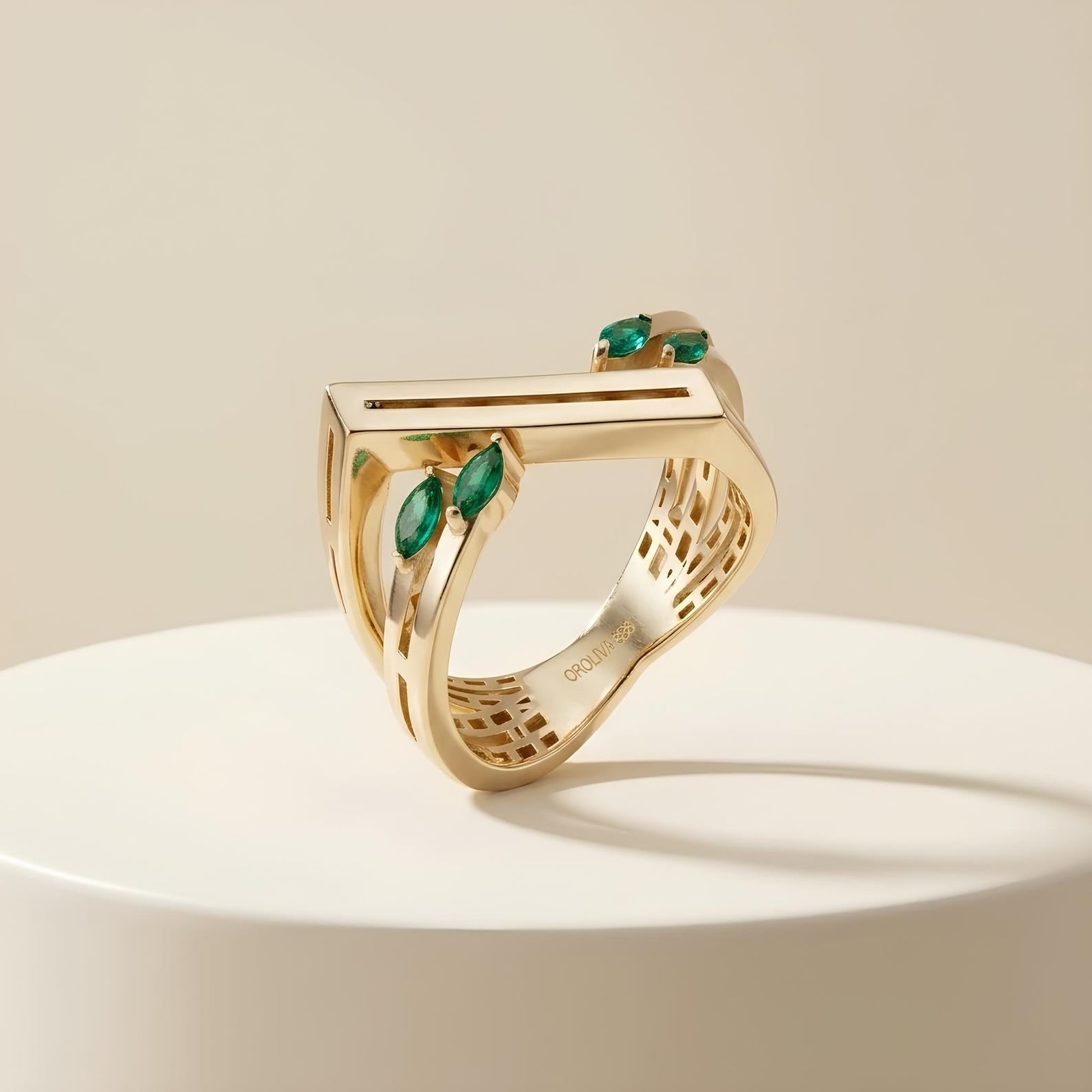 Emerald Bar Ring