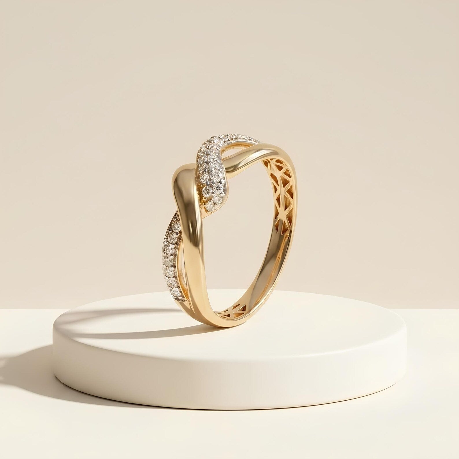 Twist Pave Ring