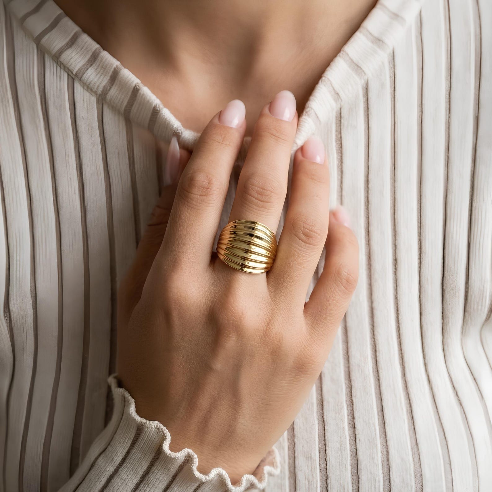 Ribbed Dome Ring