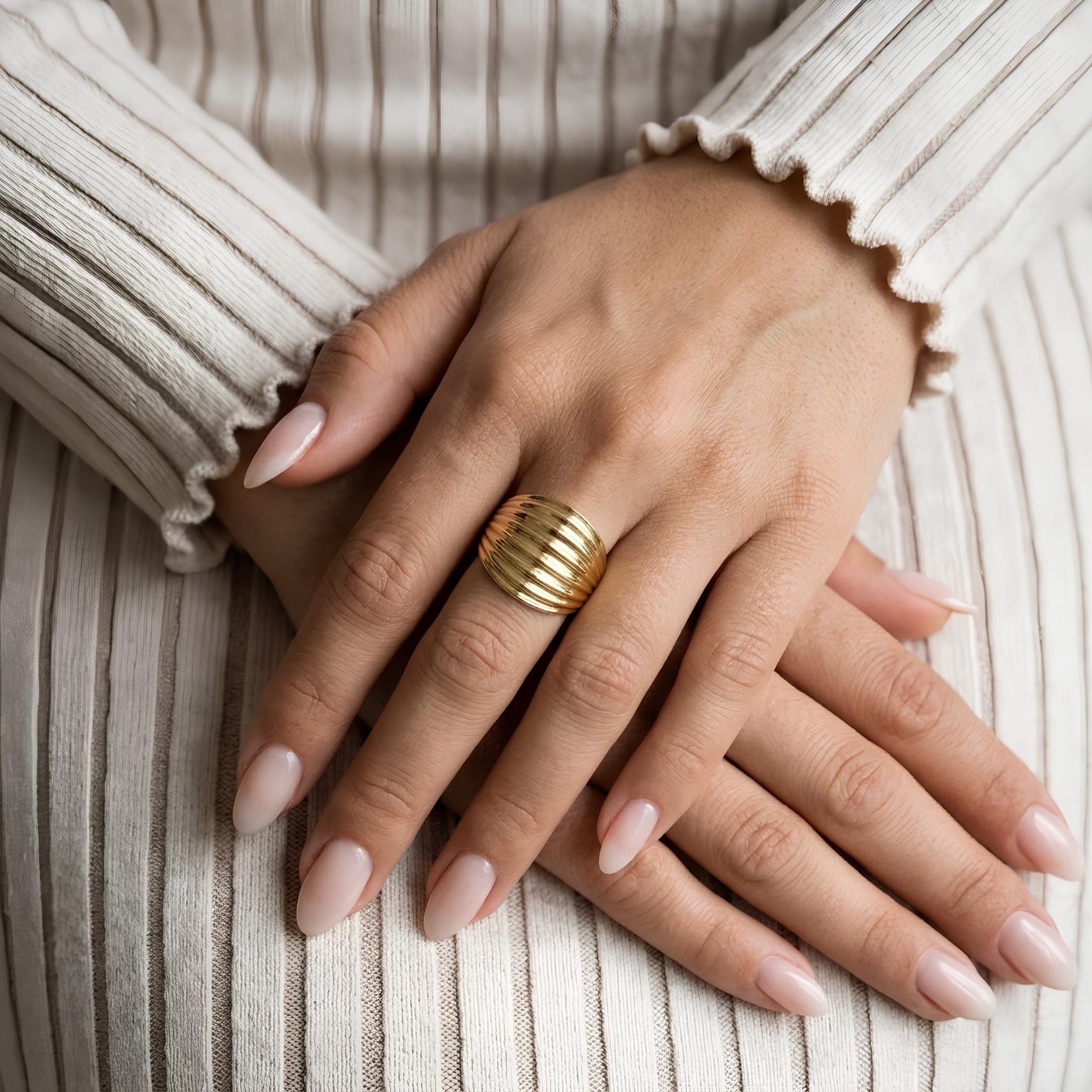 Ribbed Dome Ring
