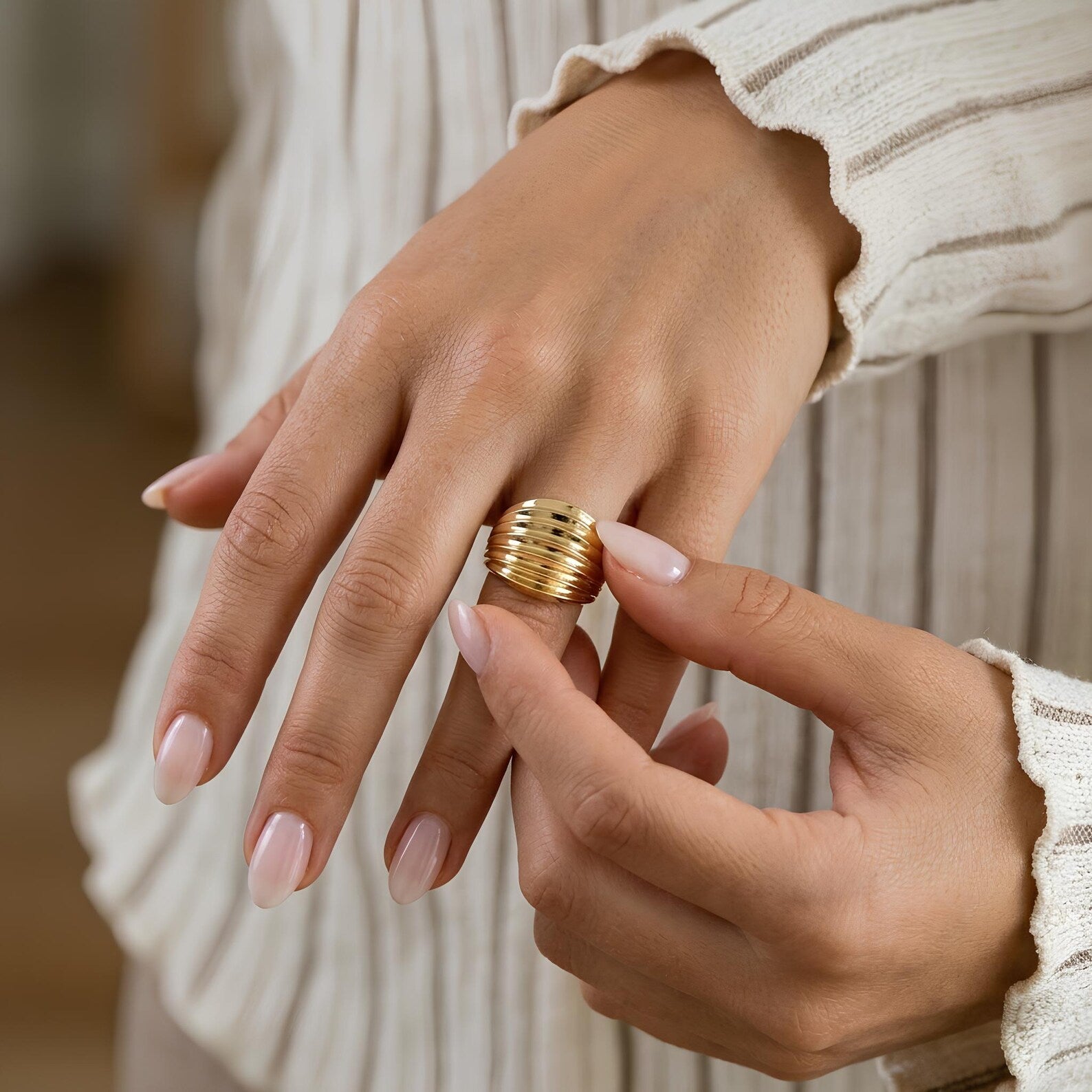 Ribbed Dome Ring