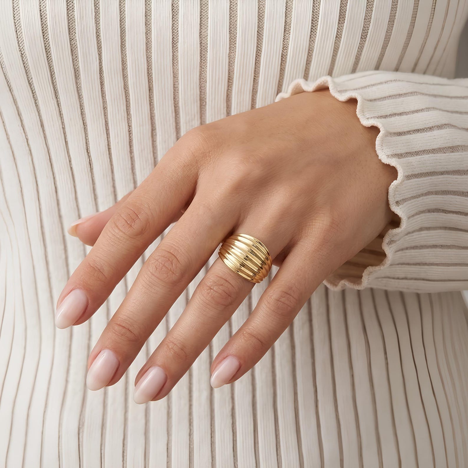 Ribbed Dome Ring
