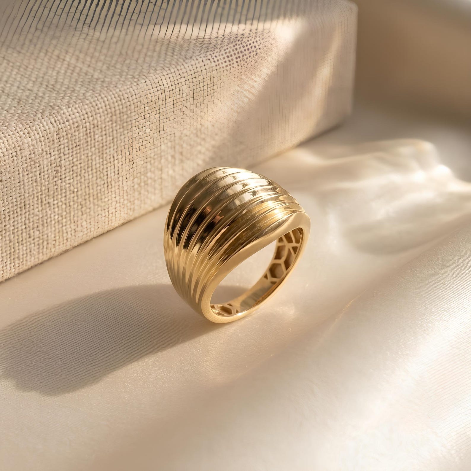 Ribbed Dome Ring