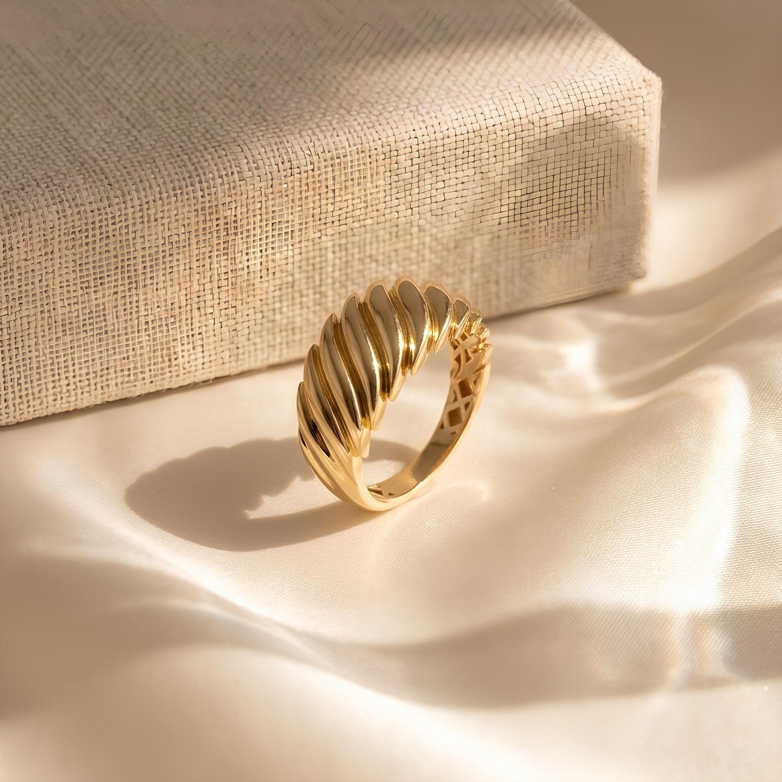 Croissant Ring