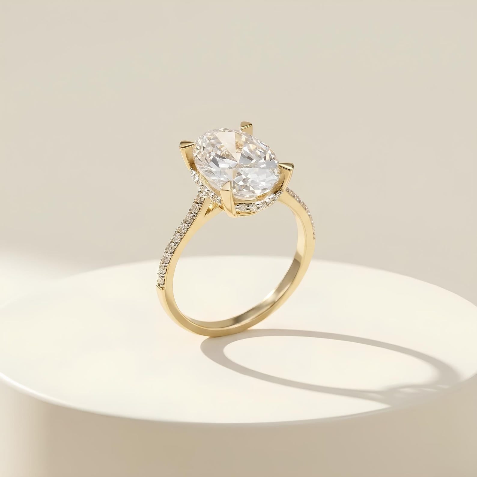 Oval Zircon Ring